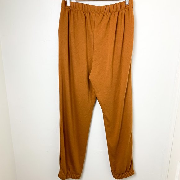 NWOT Circle X sweatpants cozy joggers meerkat tan camel color XL - Picture 5 of 7